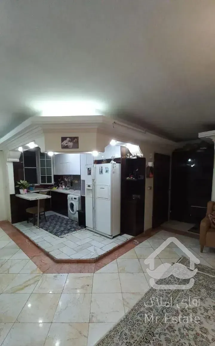 آپارتمان 94متری. فاطمی. گلها