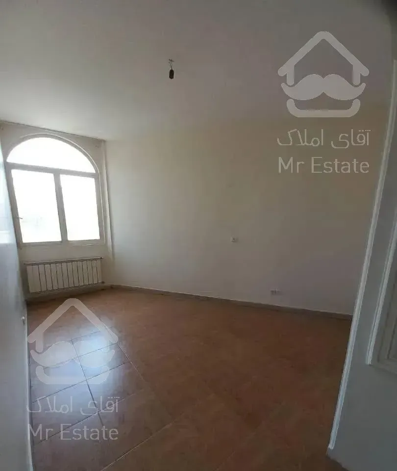 آپارتمان ۱۰۰متری دوخوابه در بلوار اوشان