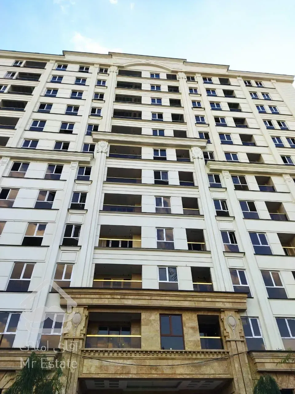 برج مجلل الماس، 110متر،ویو ابدی، غرق در نور