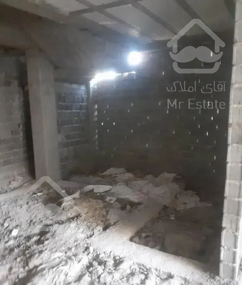 واحد ۹۷متری با پروانه ساخت