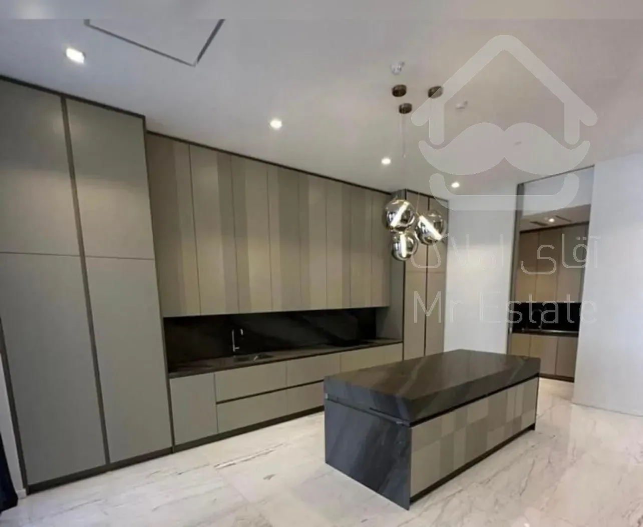 ۲۲۰ متر اپارتمان(مشاعات هتلینگ)زعفرانیه