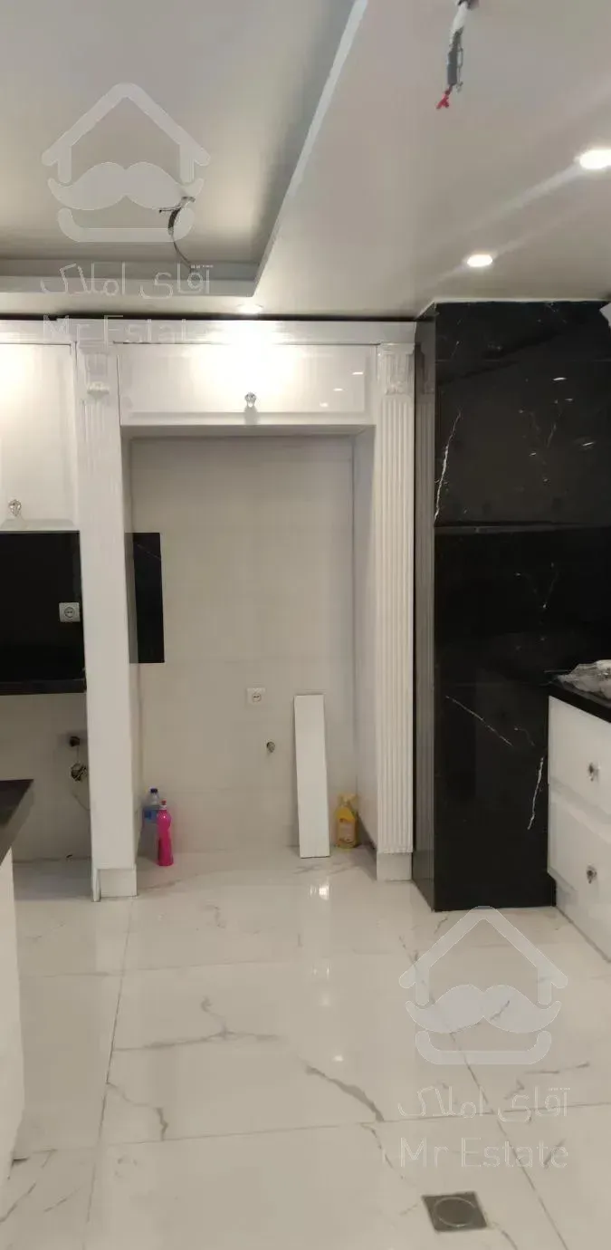 فروش آپارتمان 105 متری در دیپلمات نشین ولنجک