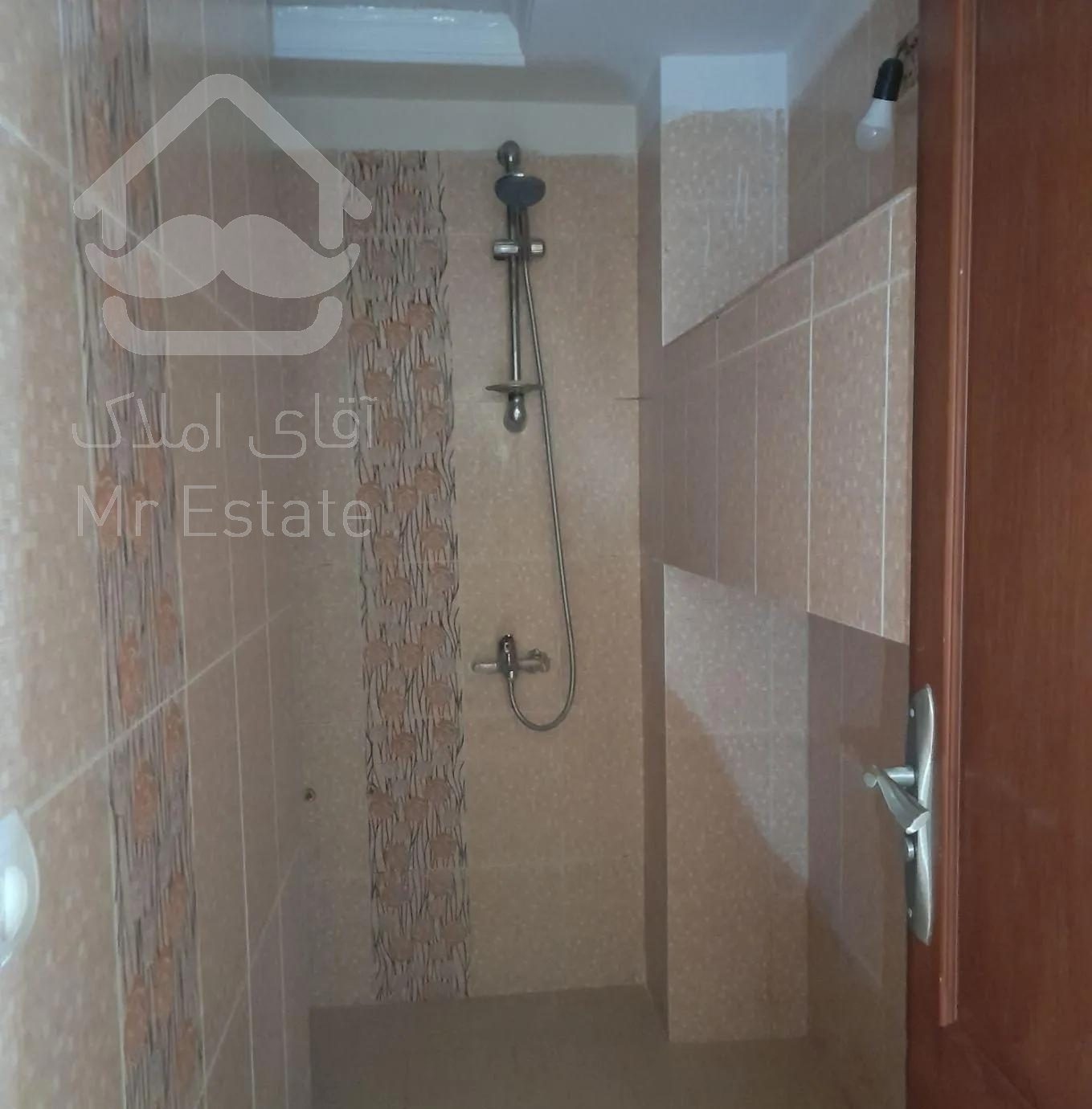 115متر ط دوم پونک اقبالپور مناسب سرمایه گذاری