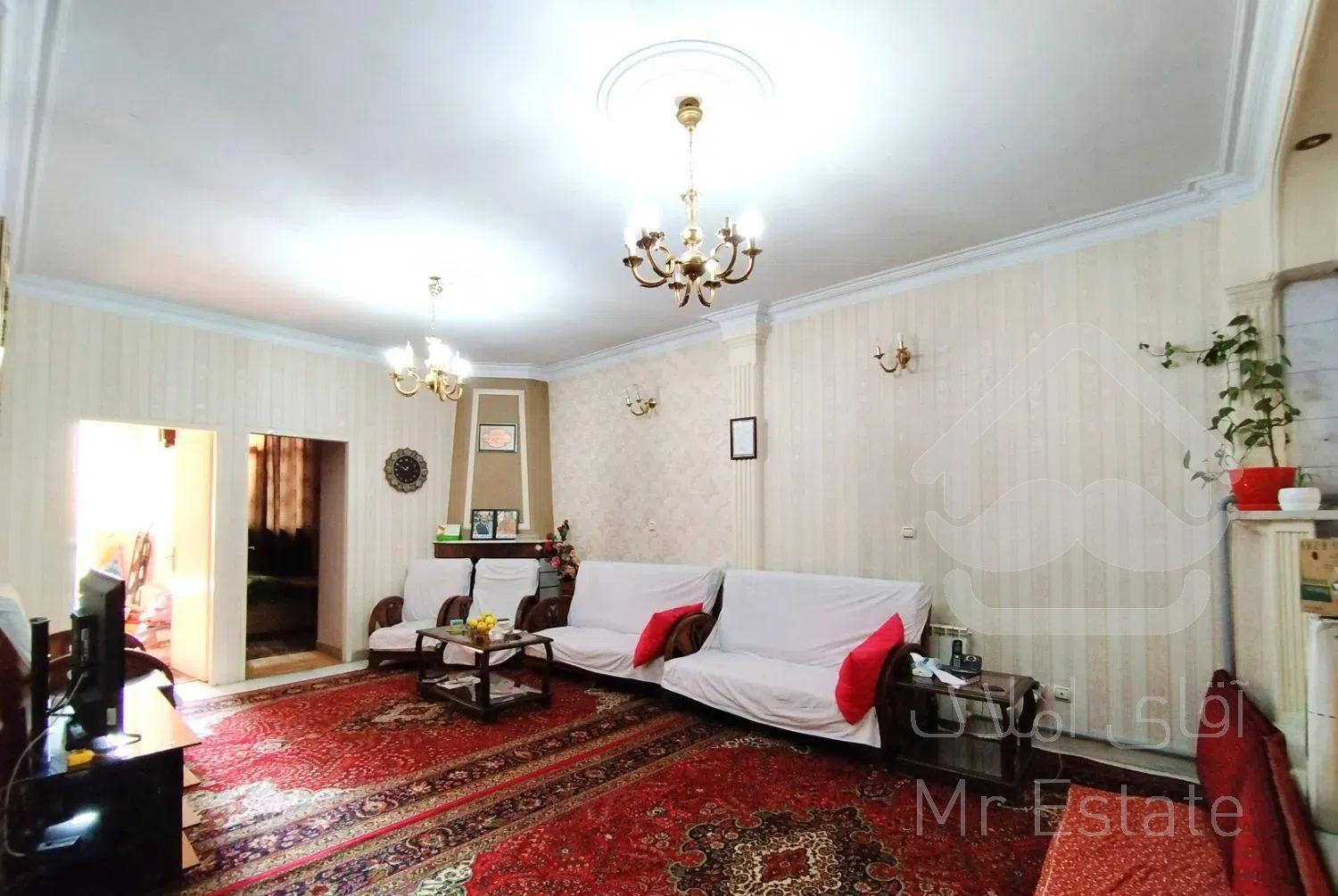 ۸۳ متر تک واحدی خوش نقشه طبقه اول