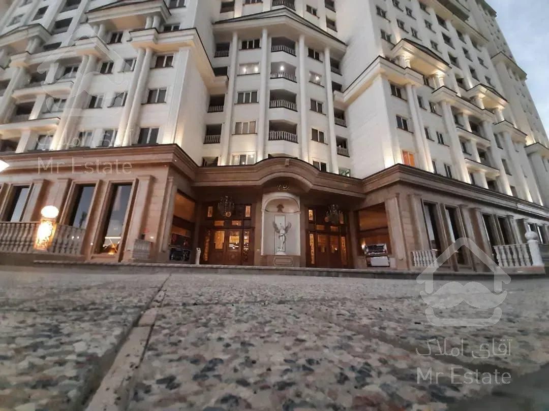 برج باغ مجلل مژده /تلفيقى از هنرومعمارى