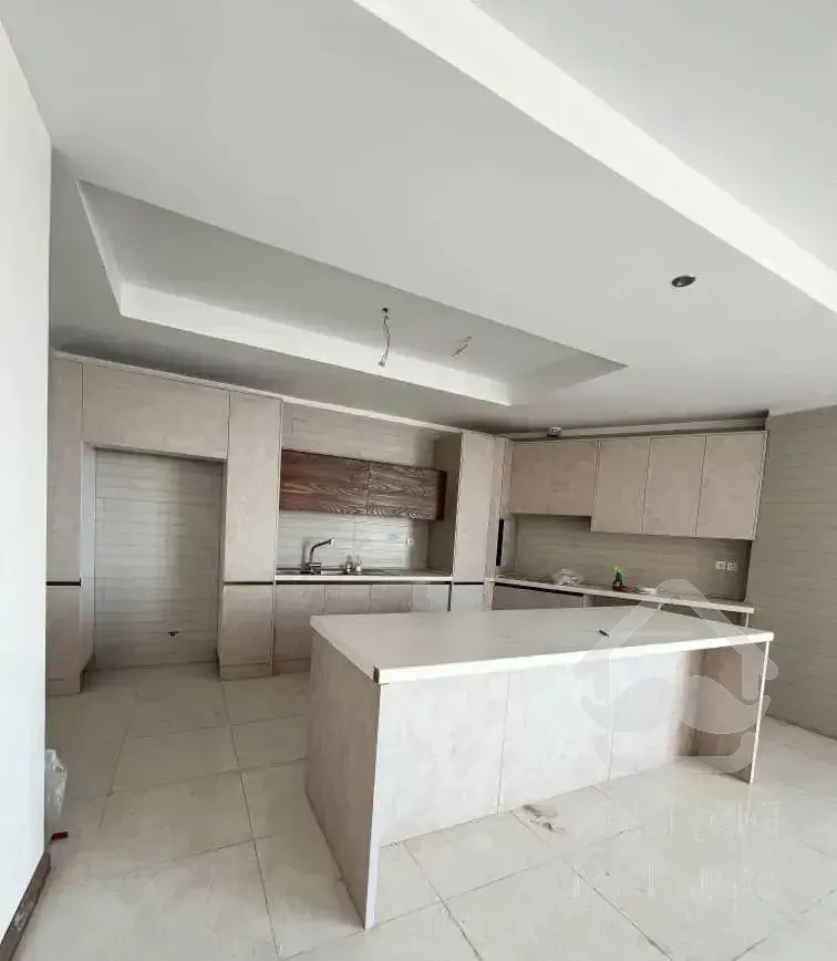 ۱۶۰ متر ۳خواب /تخلیه /قابل تمدید