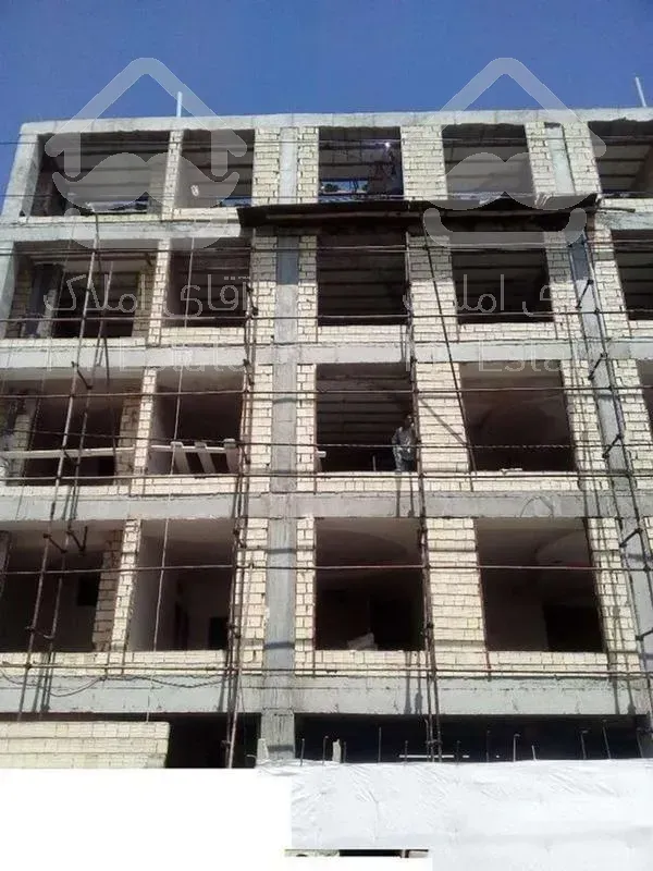 پیش فروش آپارتمان 190 متر_3خواب _ خیابان جمهوری_مناسب سرمایه گذاری