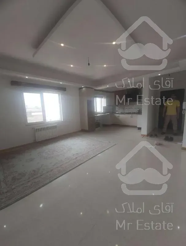 فروش آپارتمان 80 متر در خیابان جمهوری