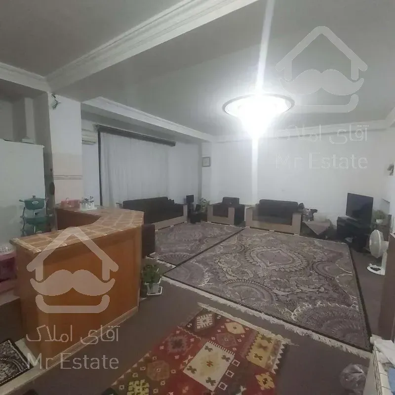 فروش آپارتمان 84 متر _ 2 خواب _خیابان جمهوری