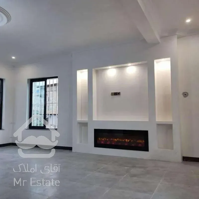 ویلا 200 متری_لوکیشن عالی_ مناسب سرمایه گذاری