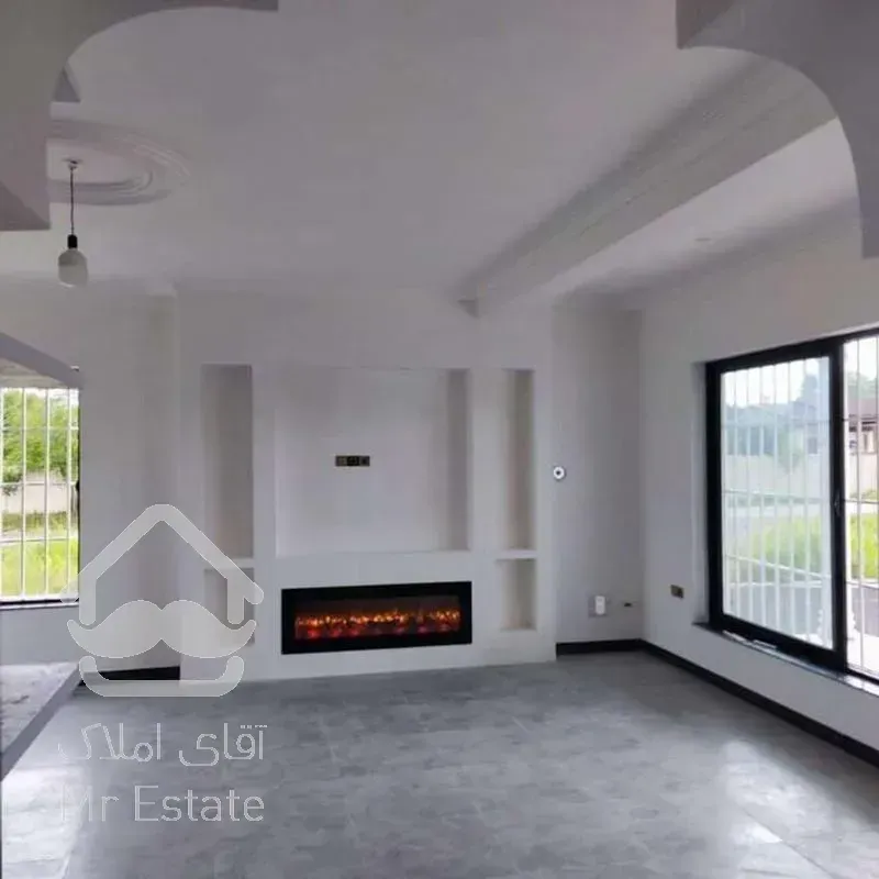 ویلا 200 متری_لوکیشن عالی_ مناسب سرمایه گذاری