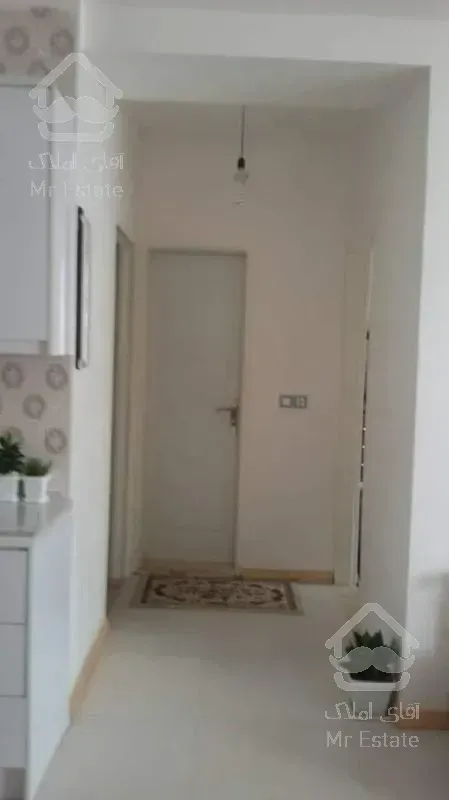 آپارتمان 73 متر - 2 خواب خ جمهوری