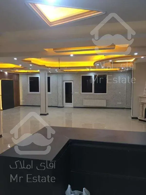 آپارتمان 200 متر -3خواب مناسب سرمایه گذاری_ خیابان جمهوری