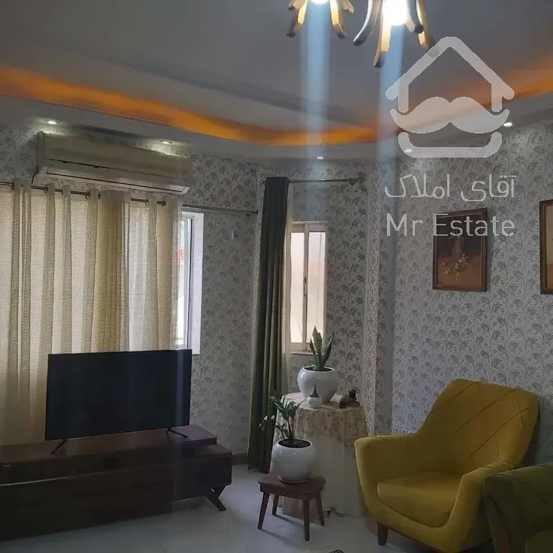 آپارتمان 76 متری_دوخواب_طبقه1_خیابان جمهوری