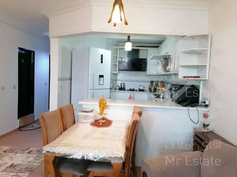 آپارتمان 77 متری-2 خواب- جمهوری-اس منطقه