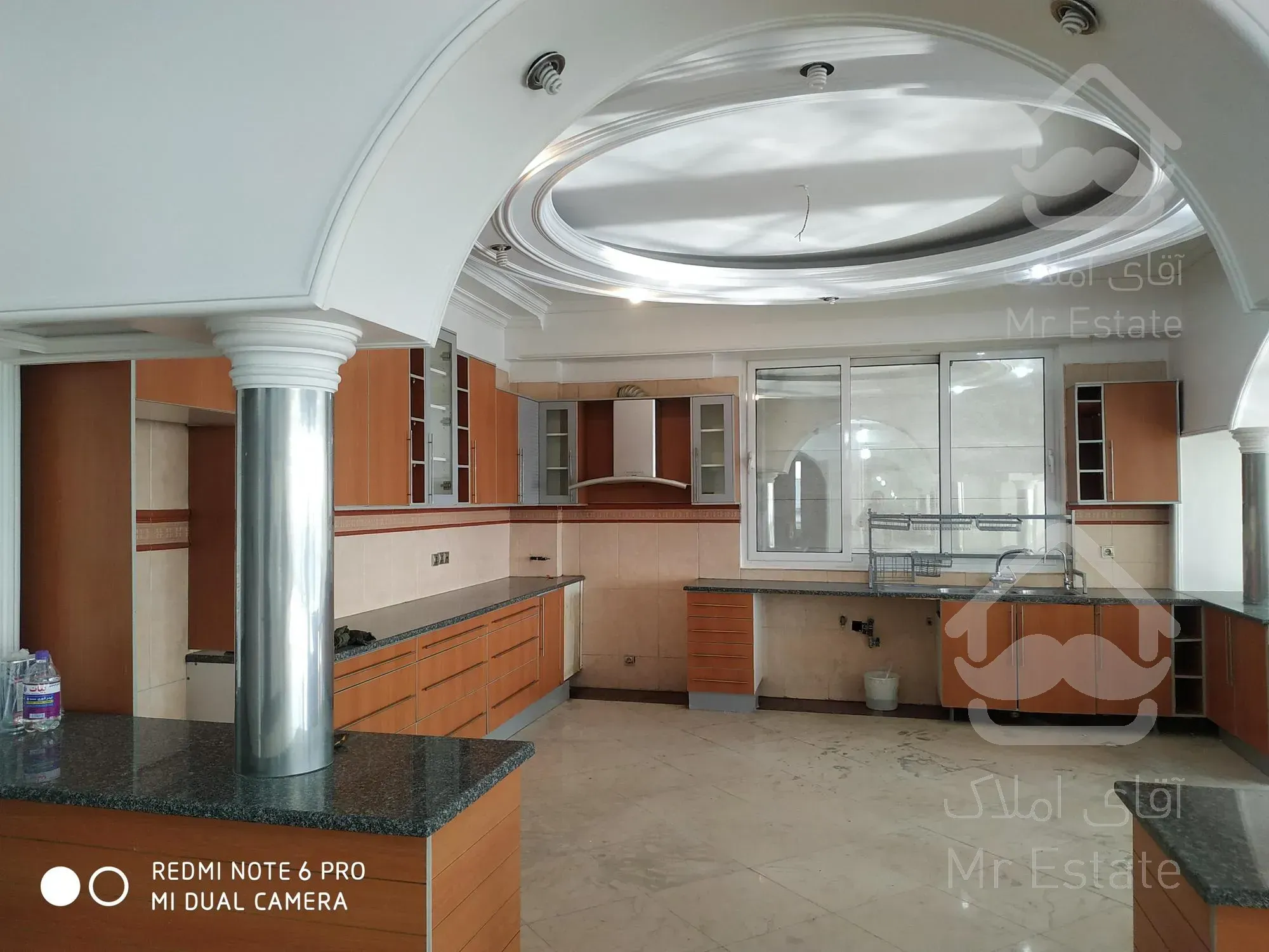 ۳۶۰متر / ۴خواب / بافت ویلایی شهرک غرب