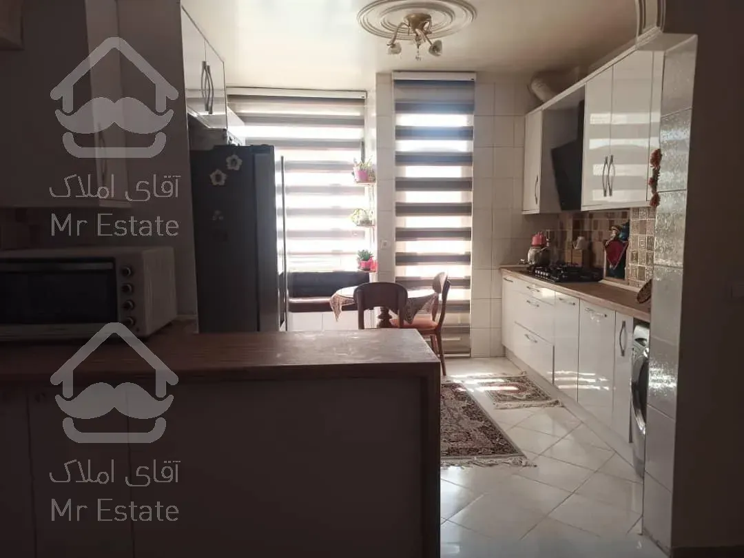 88متر دو خوابه با پارکینگ فول بازسازی