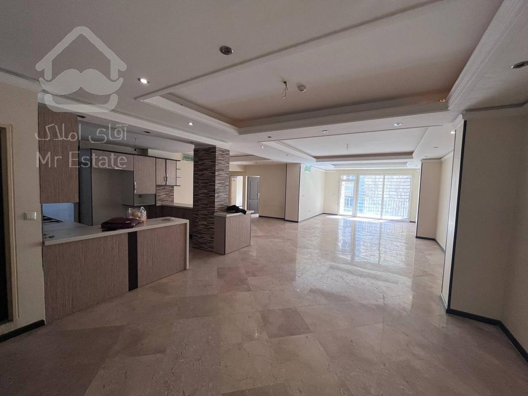 ۱۰۵ متر*۳ خواب* ۲ پارکینگ سندی