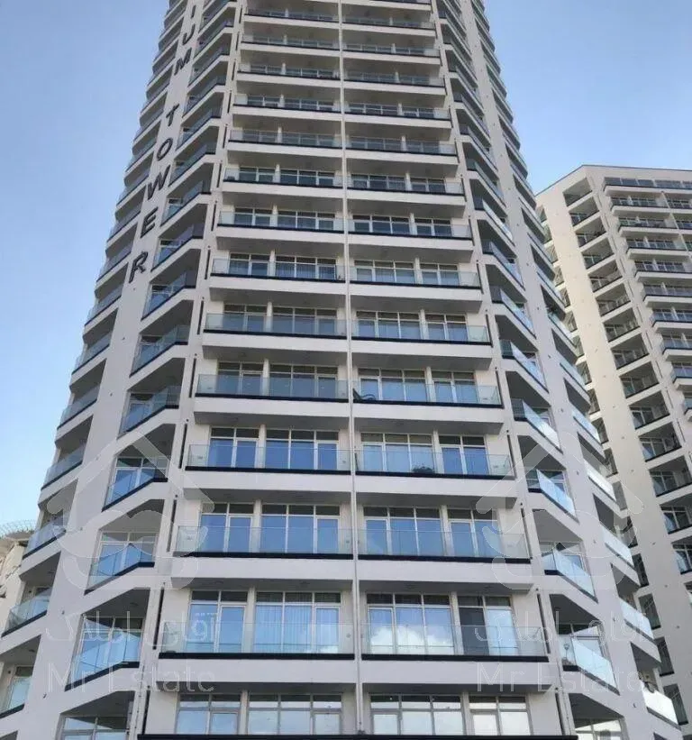 آپارتمان ۱۲۰متری/تاپ لوکیشن/اقساطی