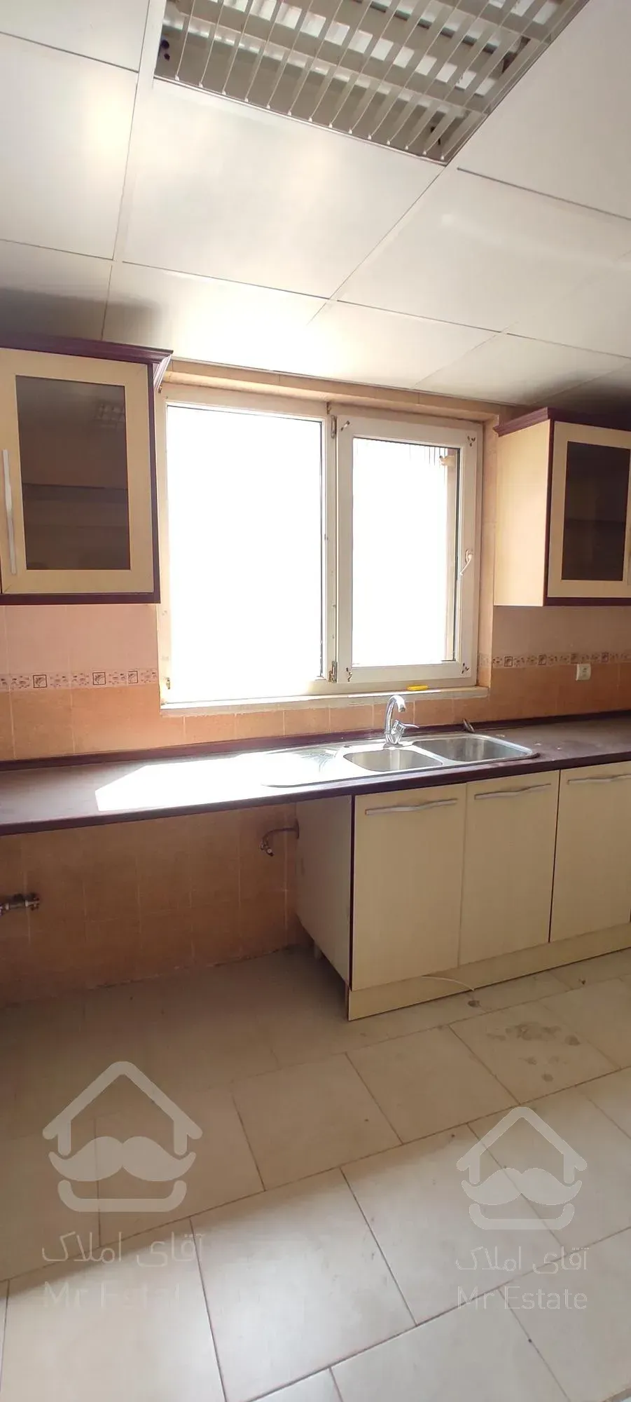 ۱۲۵متر ویودار بدون مشرف ، جنوبی سعادت آباد