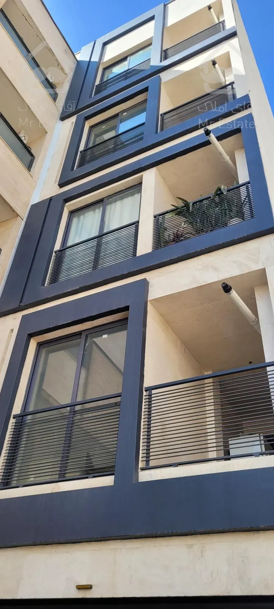 آپارتمان سه خواب نوساز تکمیل چمران