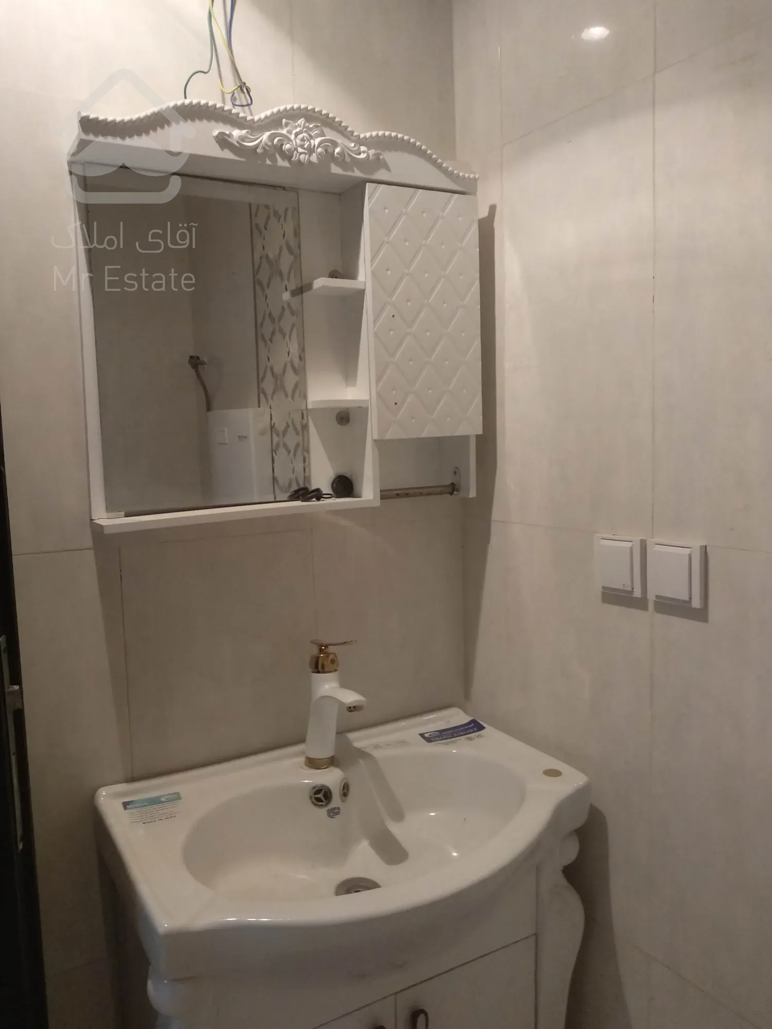 97متر 2خواب فول امکانات کلید نخورده