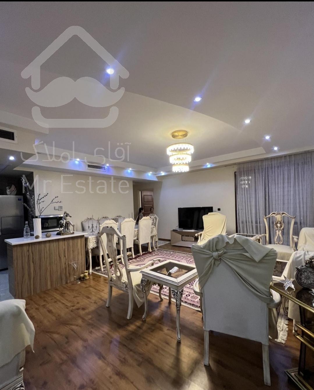 ۷۰ متر/فول امکانات/۲ ساله/فردوس شرق