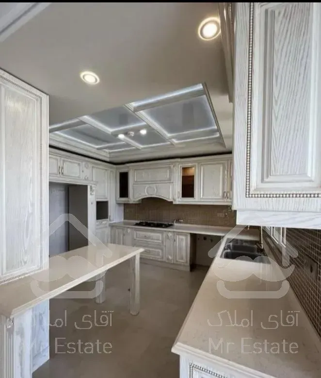 فروش/آپارتمان/۱۸۳ متری/۳ خواب/پادادشهر/ دو قدم تا اصلی