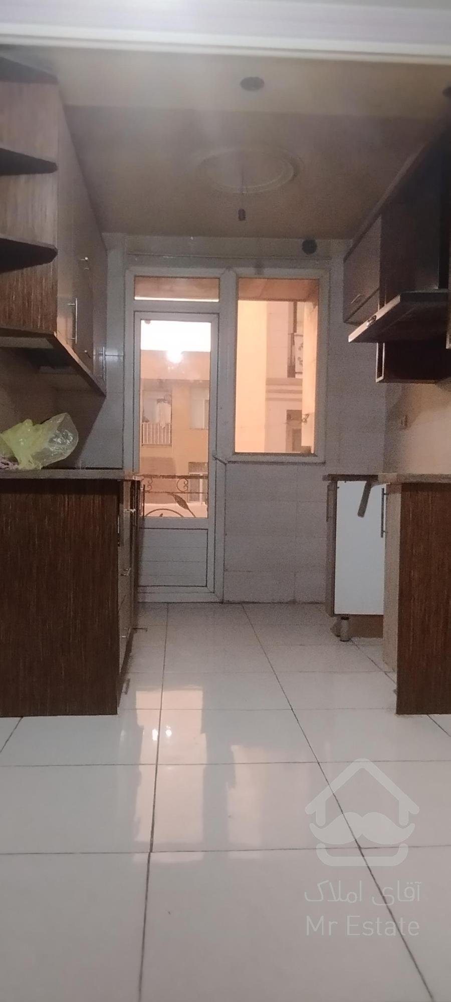 53متری/تک واحدی/پارکینگ سندی غیرمزاحم