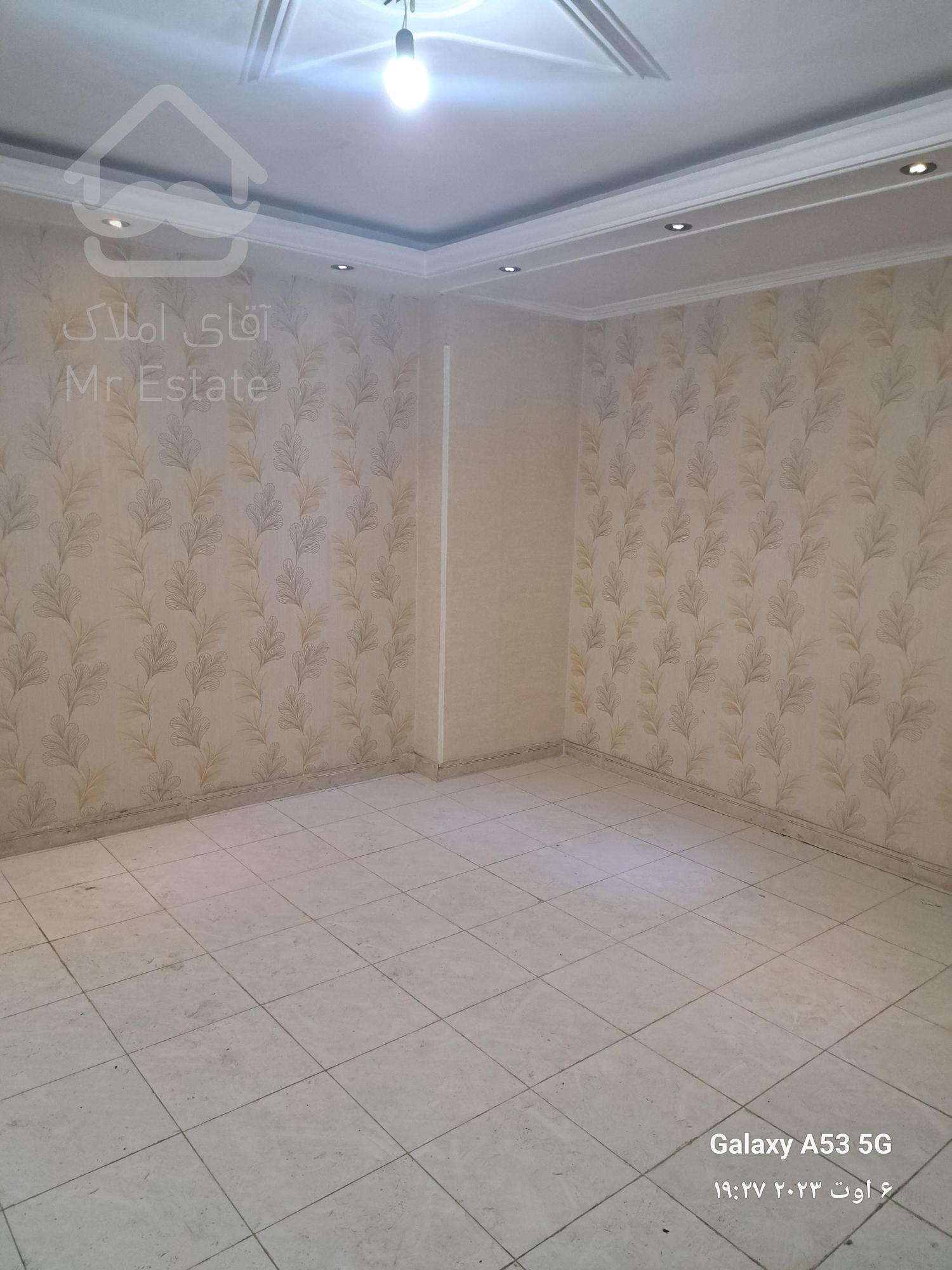 ۴۱ متر فوق العاده خوش نقشه در مالک