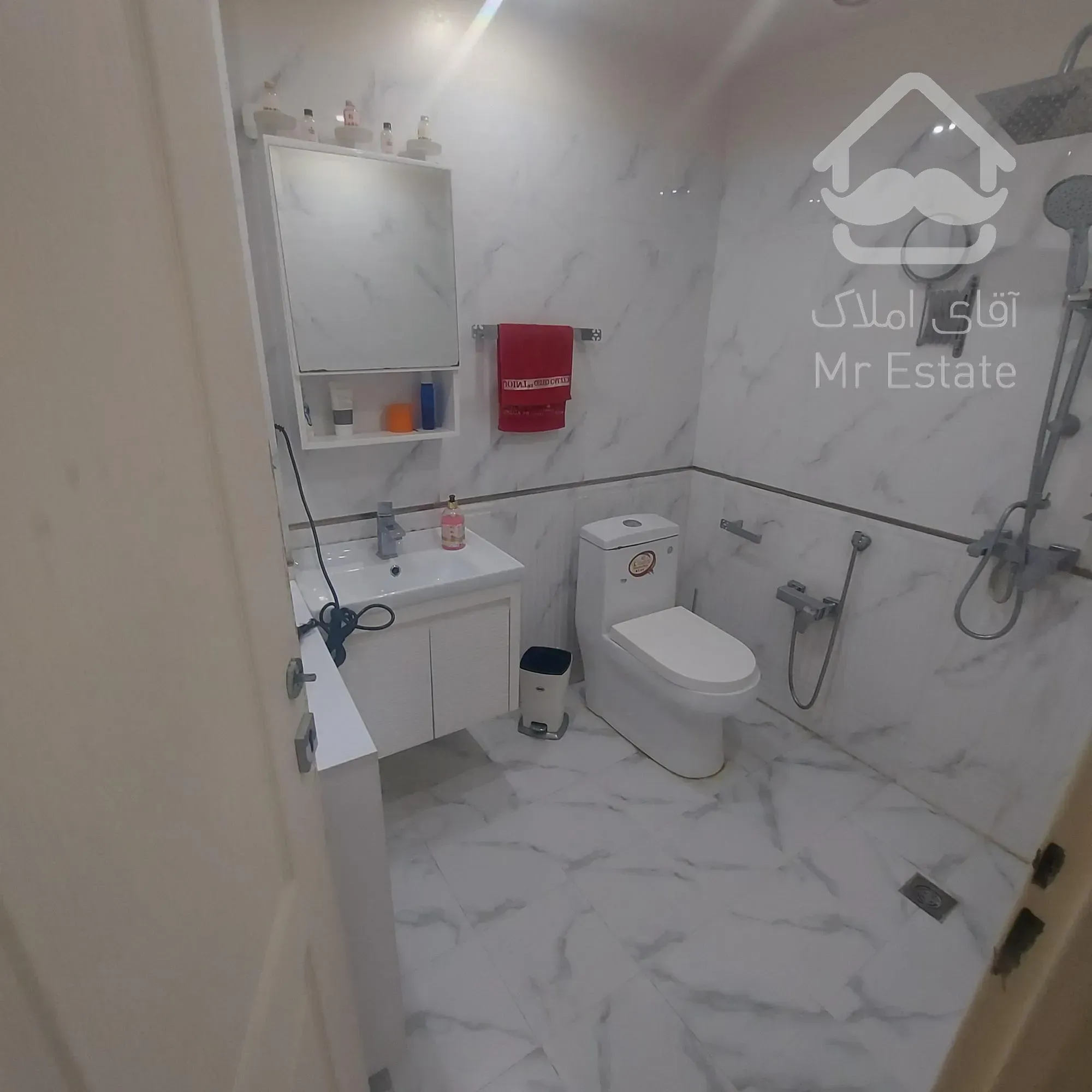 اجاره واحد ۱۳۷متری بهترین لوکیشن منطقه2