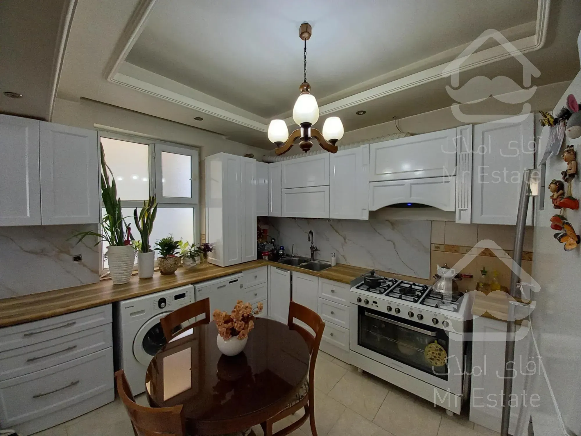 آپارتمان/۹۰متر/دوخوابه/گلشهر