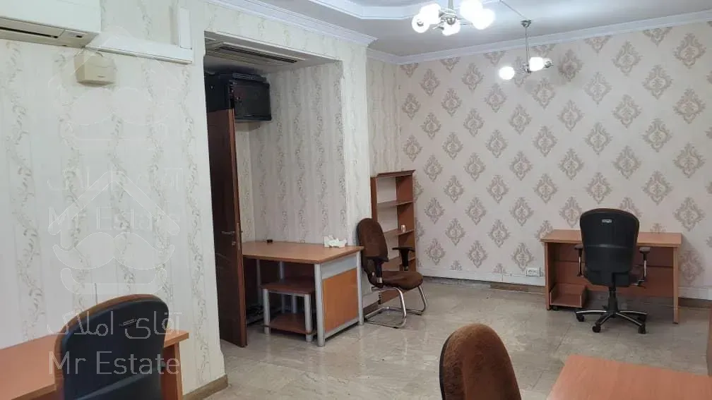 فوری فوری فروش ۱۰۰متر سند اداری شهران شمالی