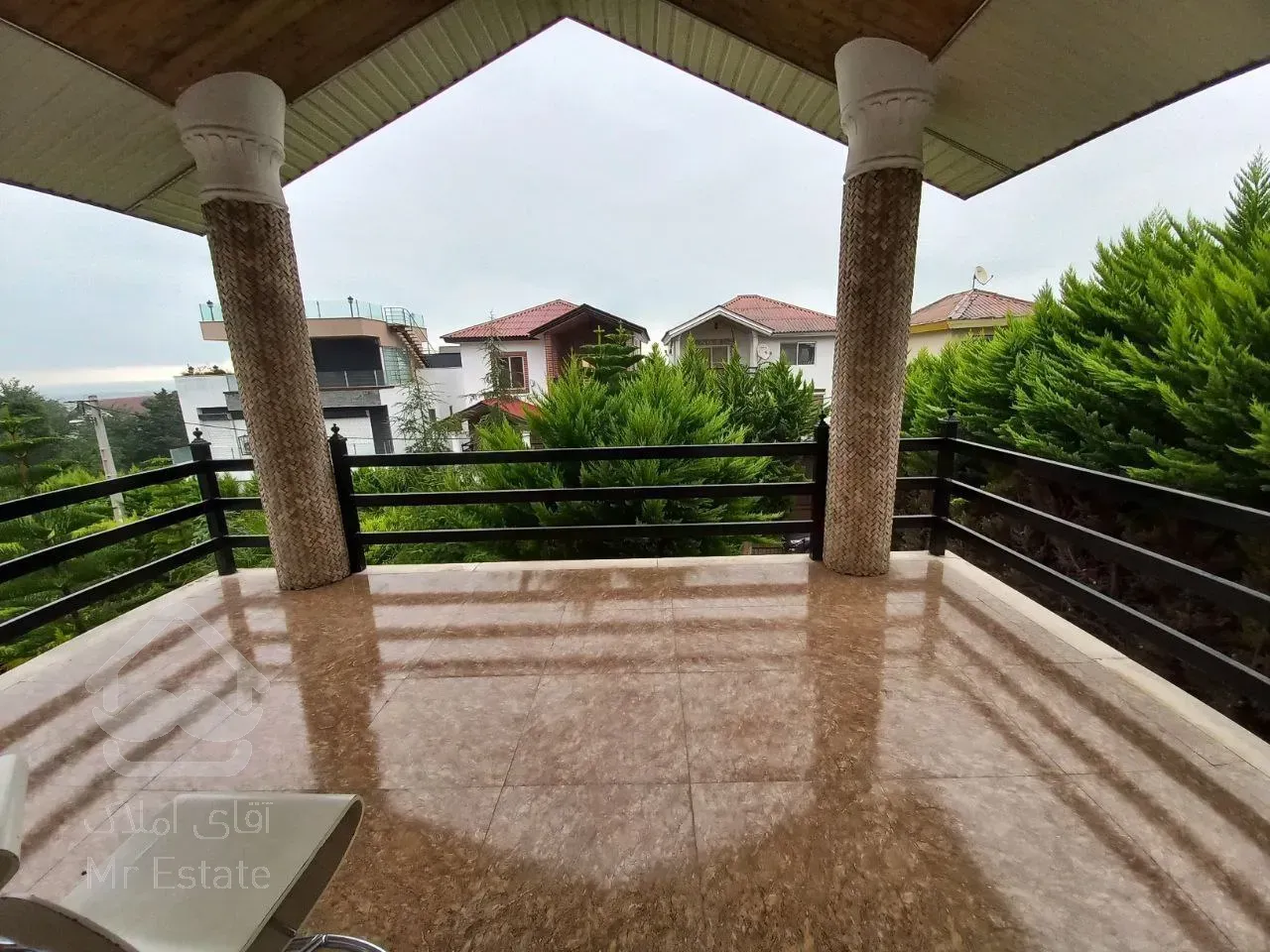 خرید و فروش ویلا جنگلی ویو عالی دریا