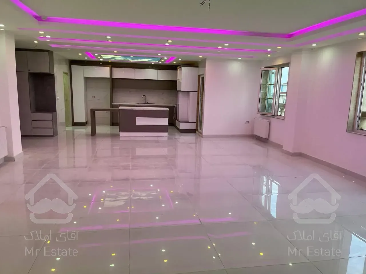 فروش سه خوابه نوساز تک واحدی انزلی