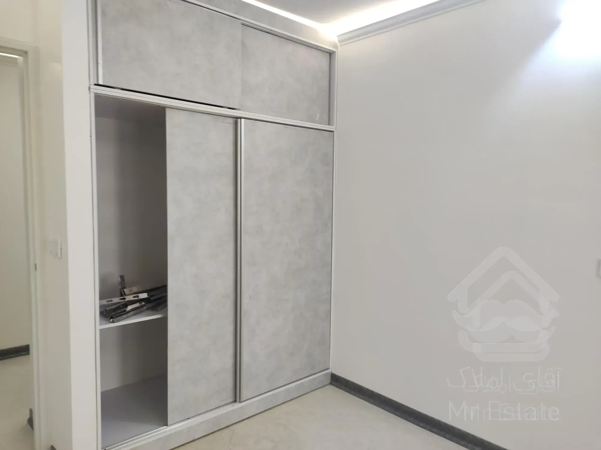 اجاره واحد ۱۲۵ متری در چیتگر خرازی