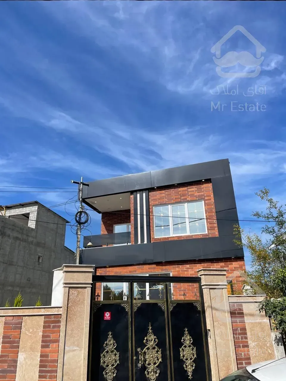 ویلا دوبلکس/3خوابه/استخر داخلی/نما آجری مدرن