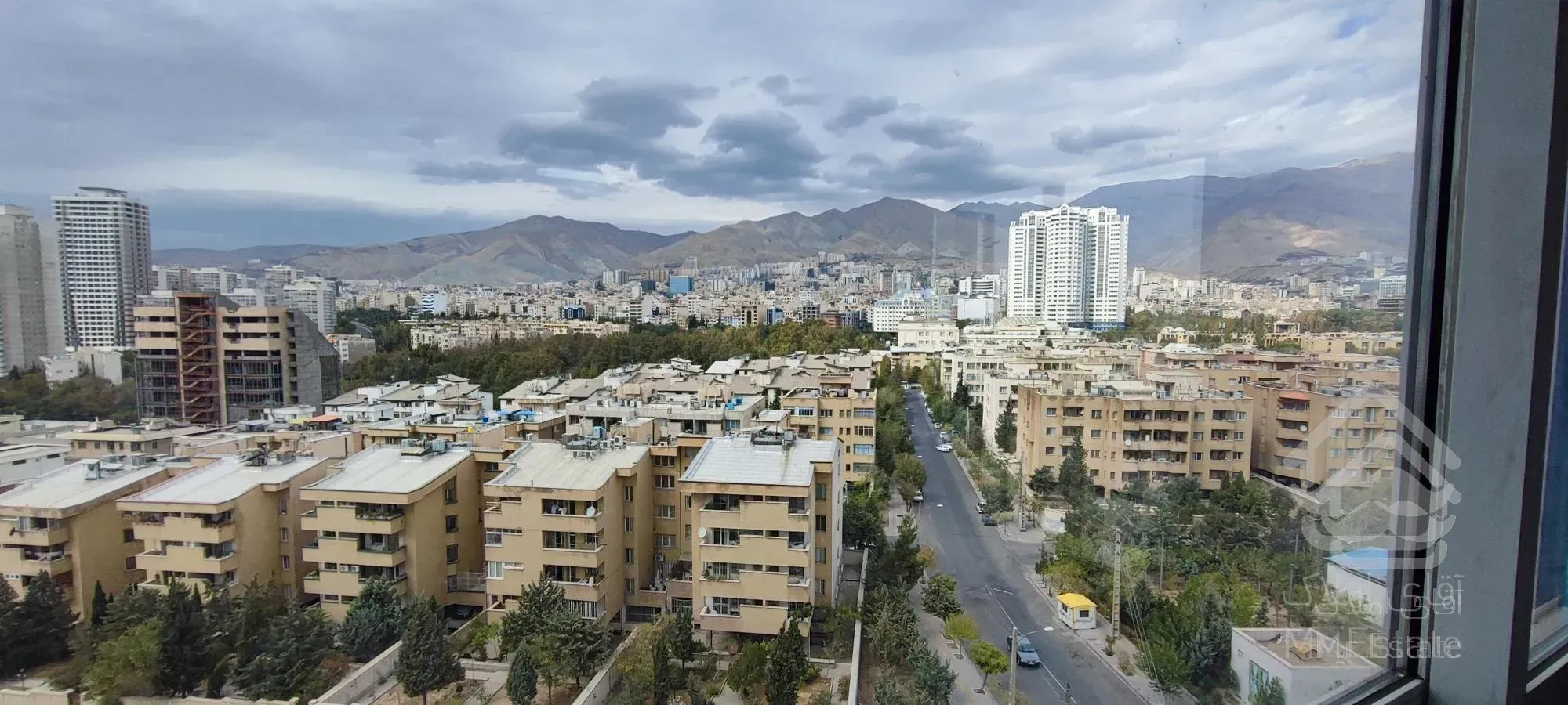 135متری برج شهرک غرب ویو پاناروما