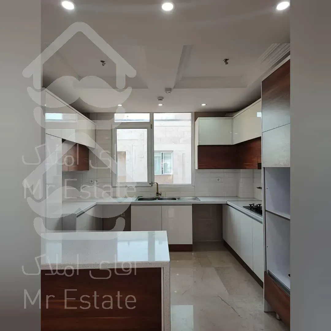 واحد ۱۲۰متری تاپ لوکیشن دسترسی عالی پرداخت اقساطی