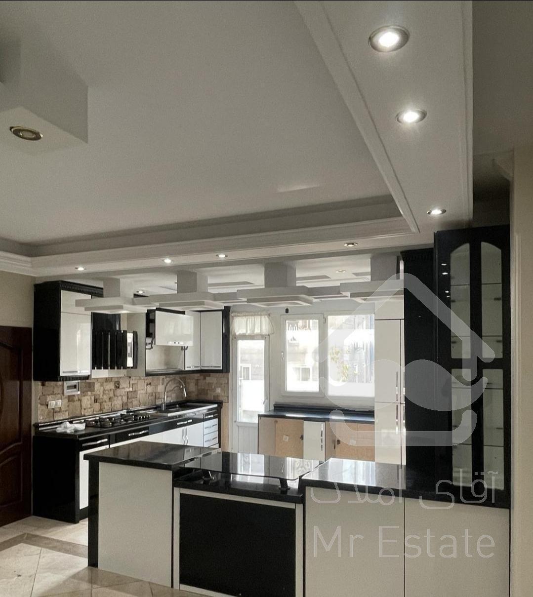 فروش اپارتمان ۱۰۰ متری دو خوابه در اباذر
