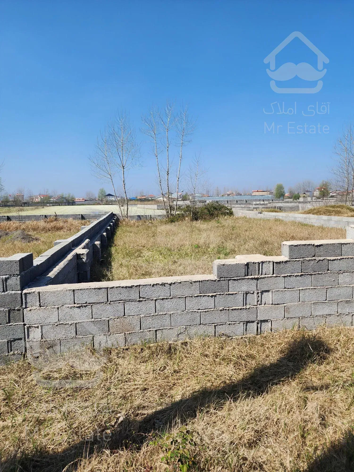 زمین ویلای ۲۶۰متری دیوارشده با ثبت سیماک لنگرود شهرچاف