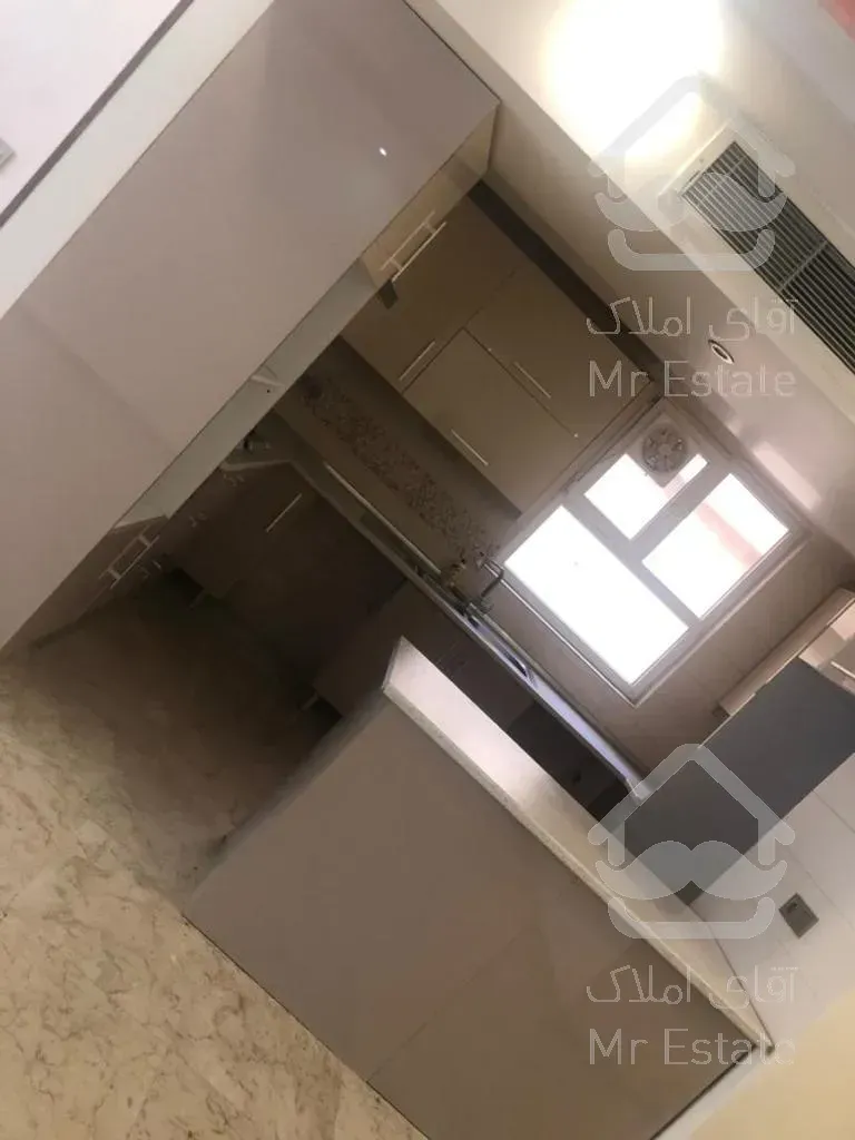 اپارتمان دو خوابه/میدان مادر