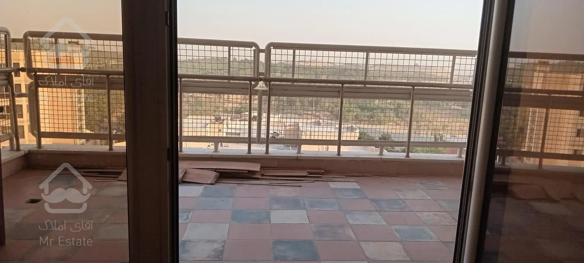 ۲۳۵ متر / ۴خواب/ دریاچه/مجلل و شیک