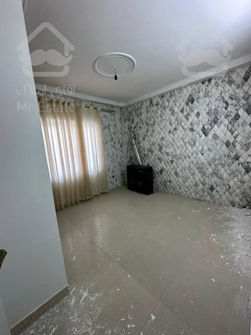 تریبلکس با استخر وروفگاردن ویو ابدی و دلباز