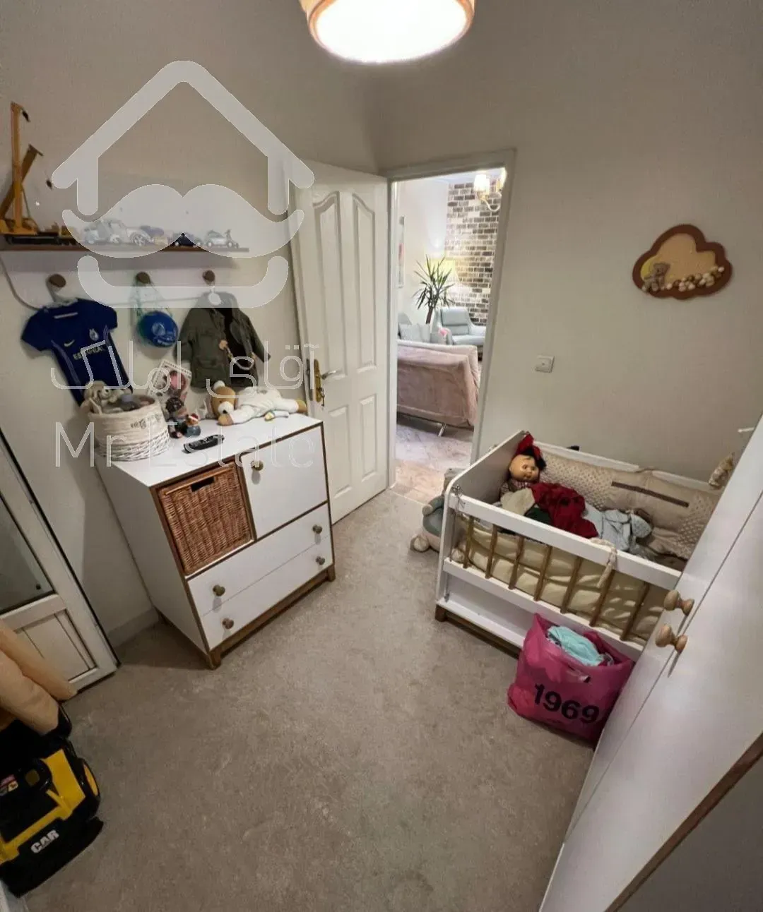 فروش ۸۵متری زیر قیمت منطقه