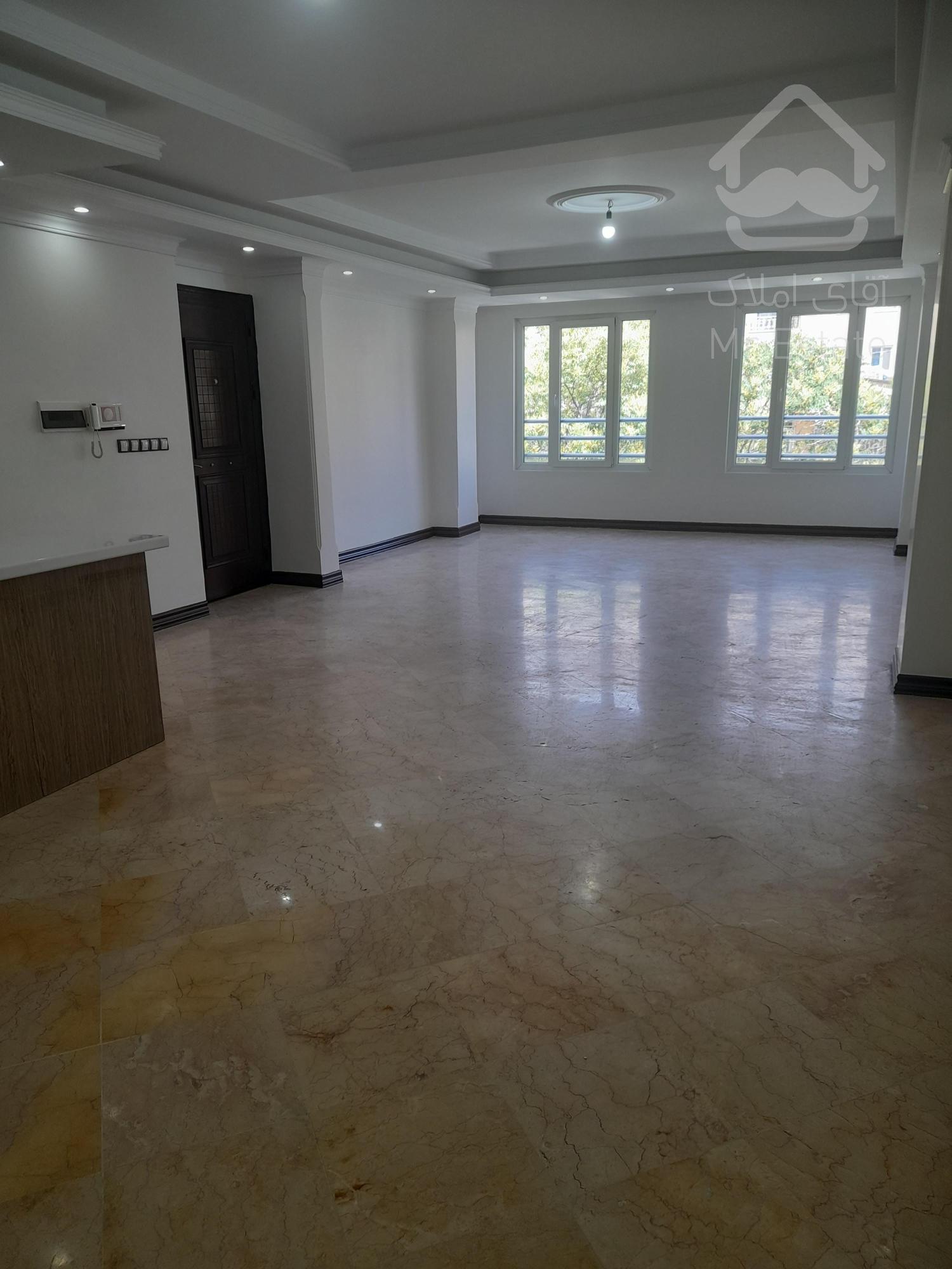 فروش آپارتمان ۱۰۰ متری در پونک فول دو خواب سالن پرده خور