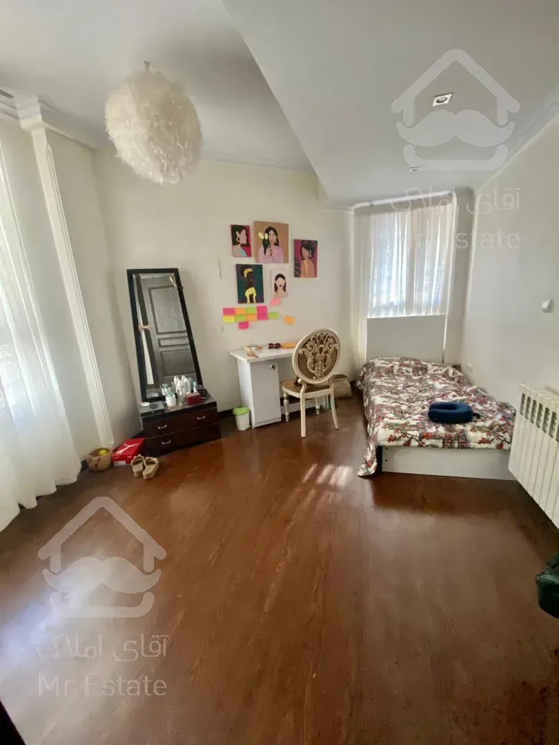 شهرک غرب ۱۳۰متر/۳خواب/۷ساله/تکواحدی