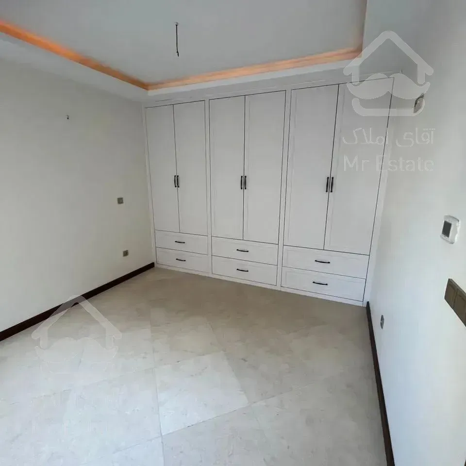 آپارتمان ۱۲۰متری تاپ لوکیشن دسترسی عالی