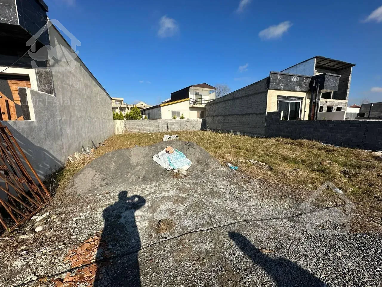 زمین۱۶۰متری شهرکی قابل ساخت و ساز