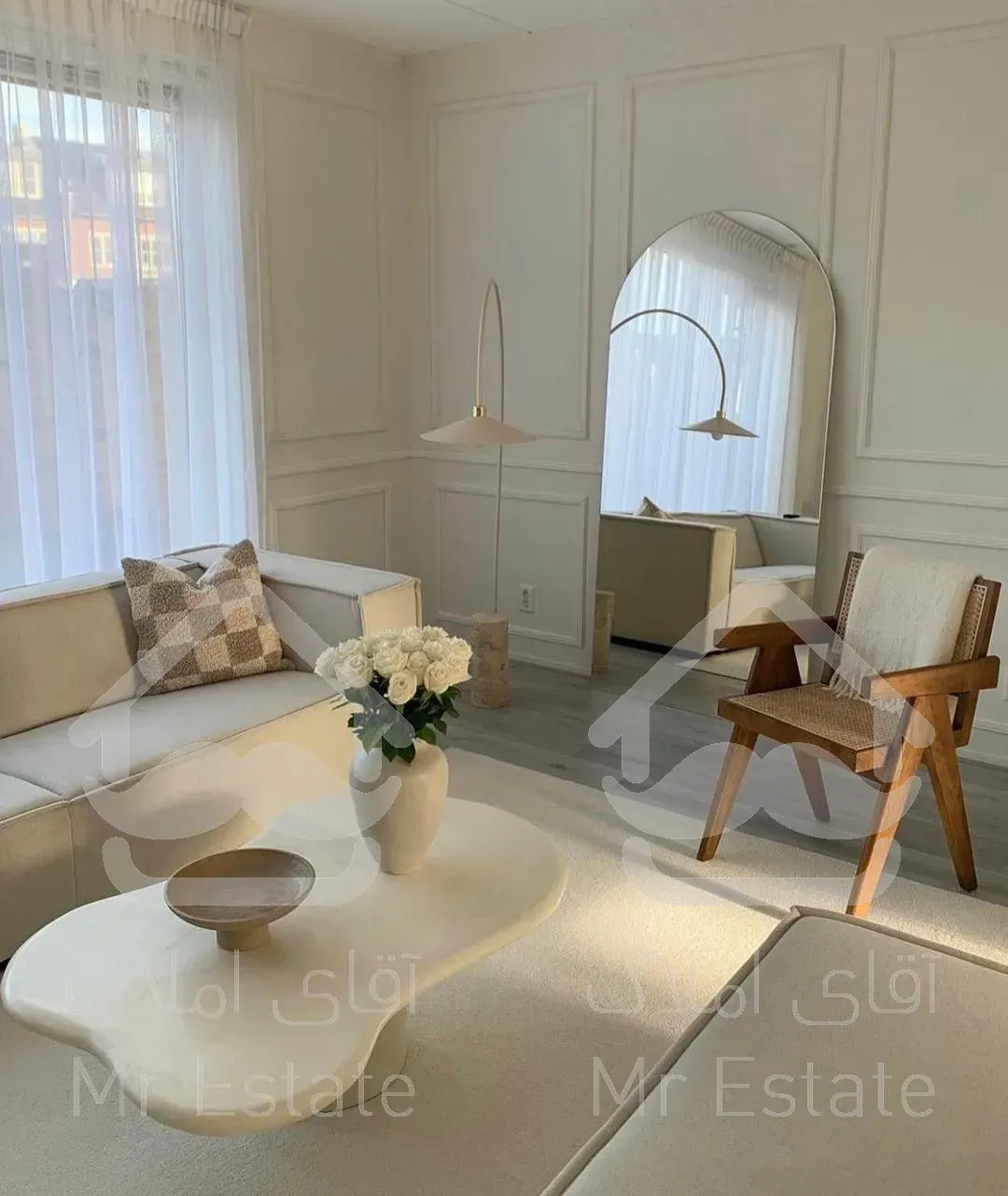 ۲۶۰ متر ویلا شهرک غرب یک از دو